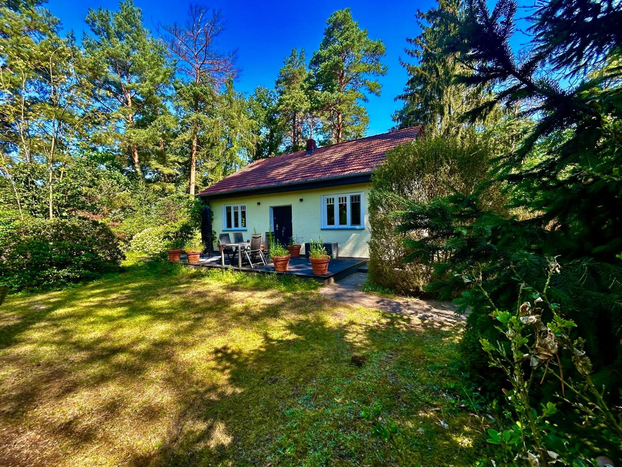Ferienhaus Im Gruenen Mit Kamin Oranienburg Εξωτερικό φωτογραφία